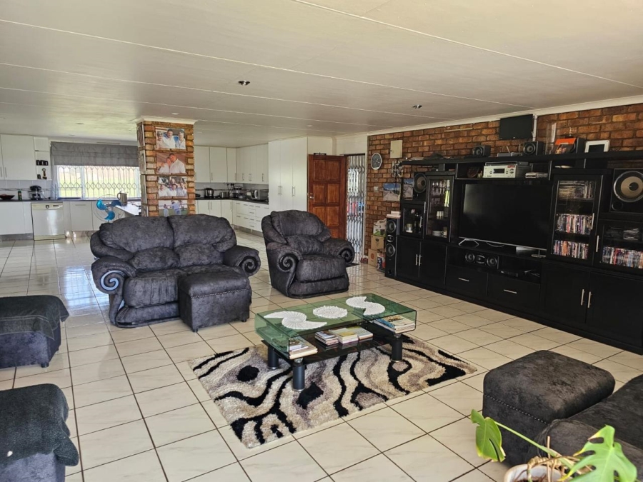3 Bedroom Property for Sale in Sasolburg Rural Free State